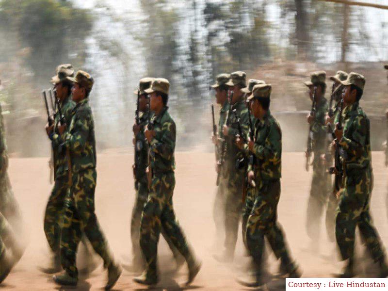 भारत में शरण लेने पहुंचे म्यांमार के 151 सैनिक।