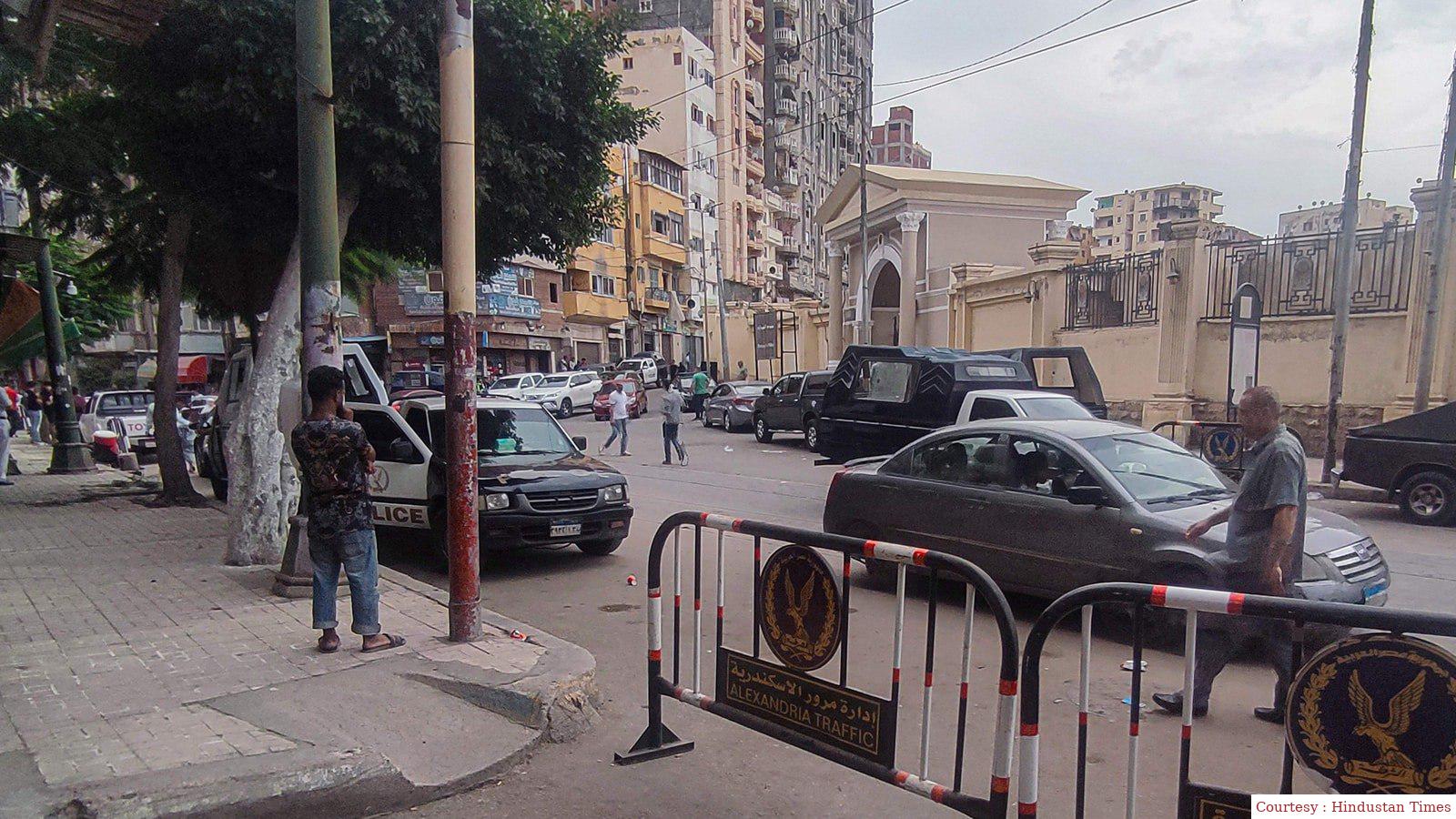 2 Israeli tourists were shot dead by Egyptian policemen.