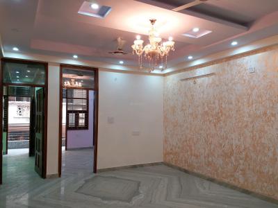 2 BHK Flat in Shalimar Garden Extension 1, Ghaziabad
