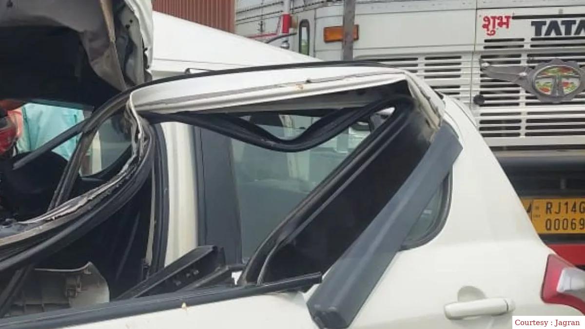 3 killed in tractor trolley and Swift Dzire car collision, 28 injured
