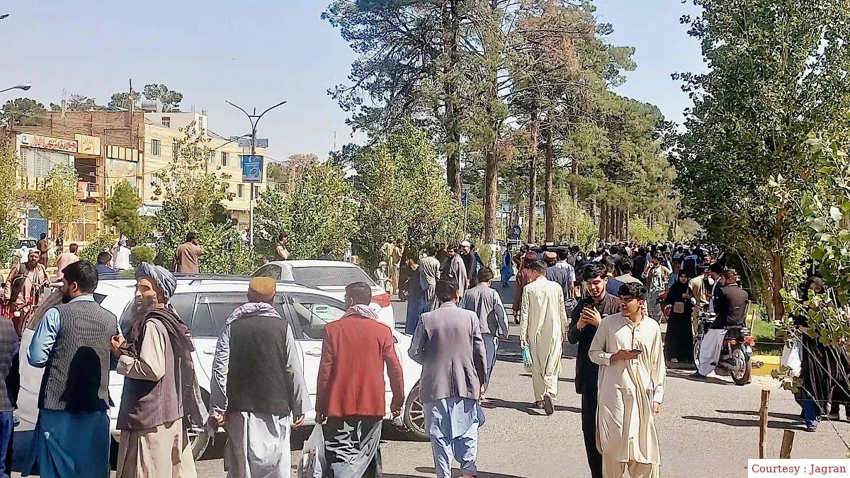 अफगानिस्तान में 6.3 तीव्रता का भूकंप, 320 लोगों की मौत।