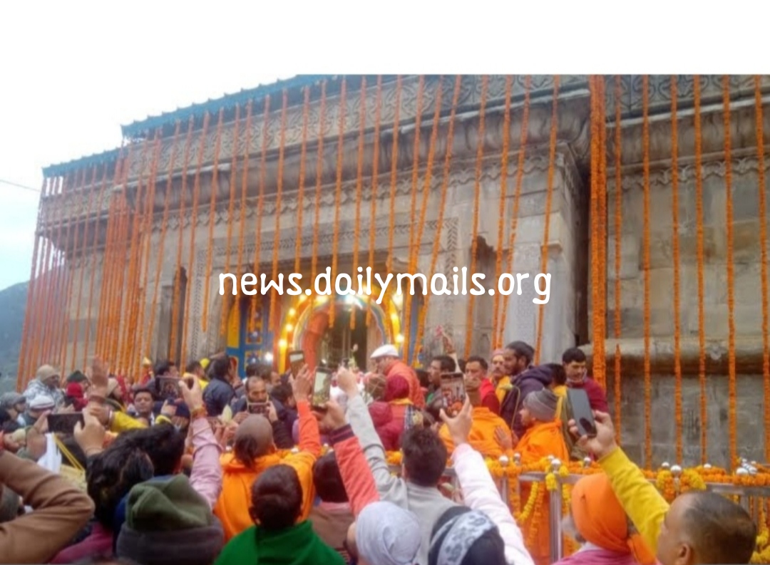In view of the crowd at Kedarnath Dham, the administration stopped the Yatri Yo for 2 hours.