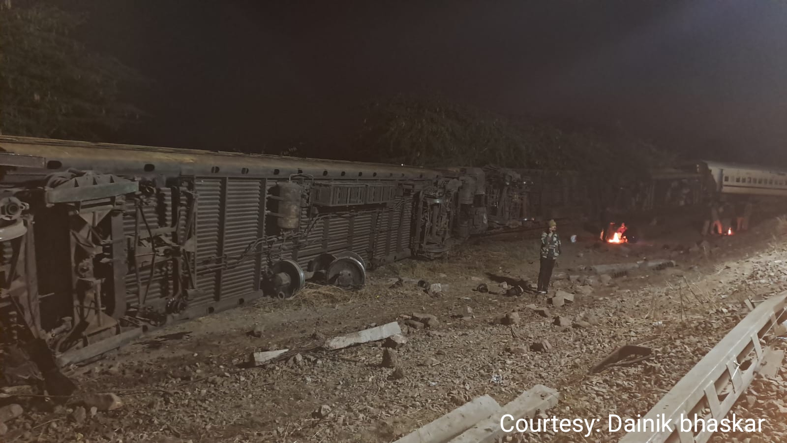 14 coaches of Suryanagari Express derailed, 24 passengers injured.