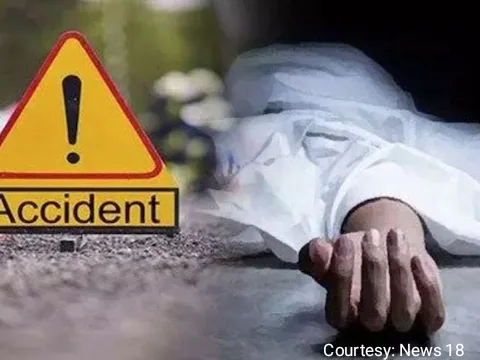 पेड़ से टकराई तीर्थयात्रियों की जीप, 6 लोगों की मौत।