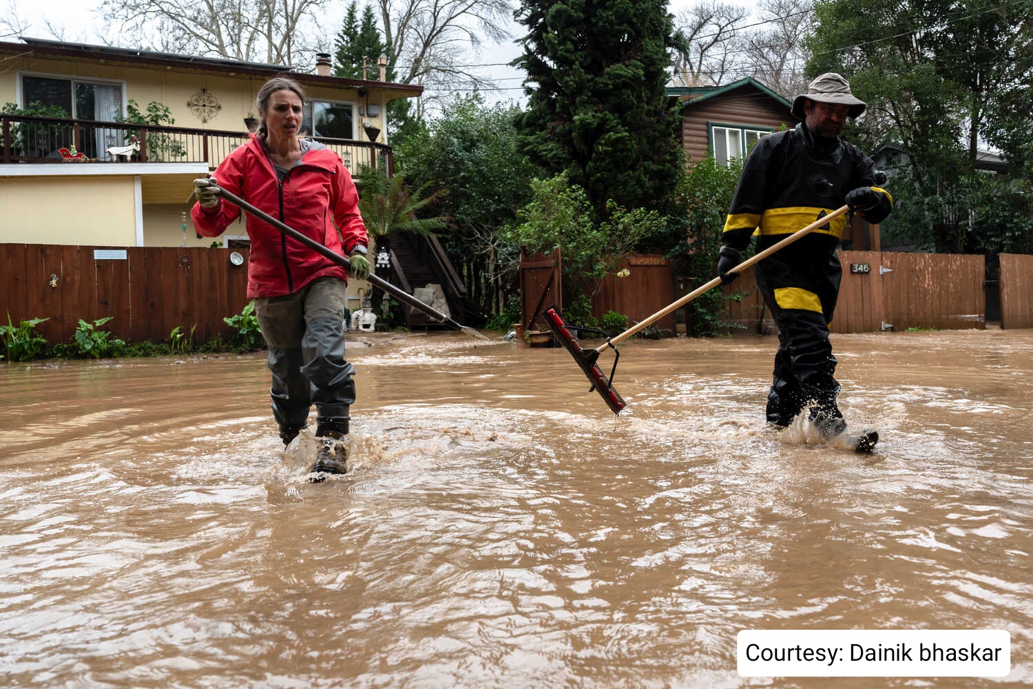 Flooding in America, 19 people died.