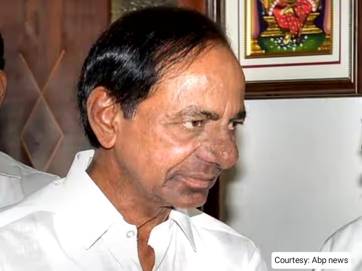 The death of the 8th Nizam Mukarram Jah of Hyderabad.