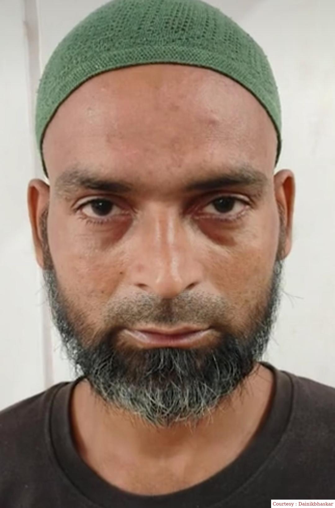 A 4 -year -old girls rapist was hanged in Bulandshahr. Decision took place in 77 days.