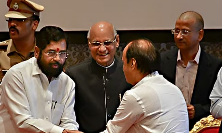 A group hug seen with Fadnavis & Ajit Pawar, Eknath Shinde's Discomforting the evident