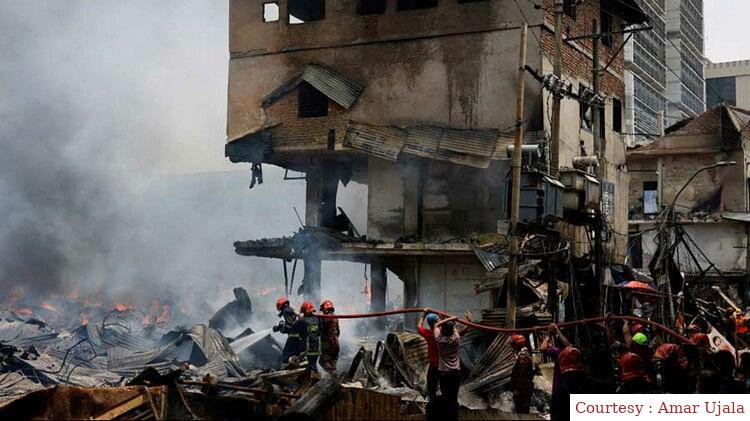 A terrible fire in Bangladeshs shopping mall.