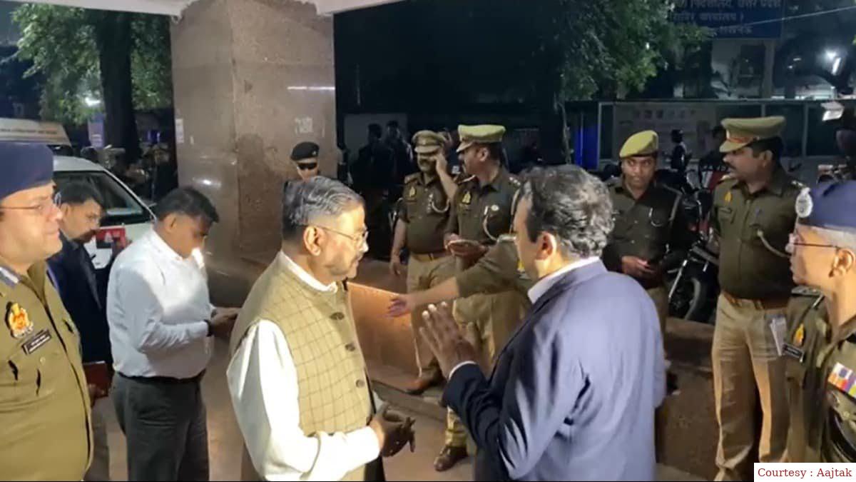 सीएम योगी के काफिले के साथ हादसा