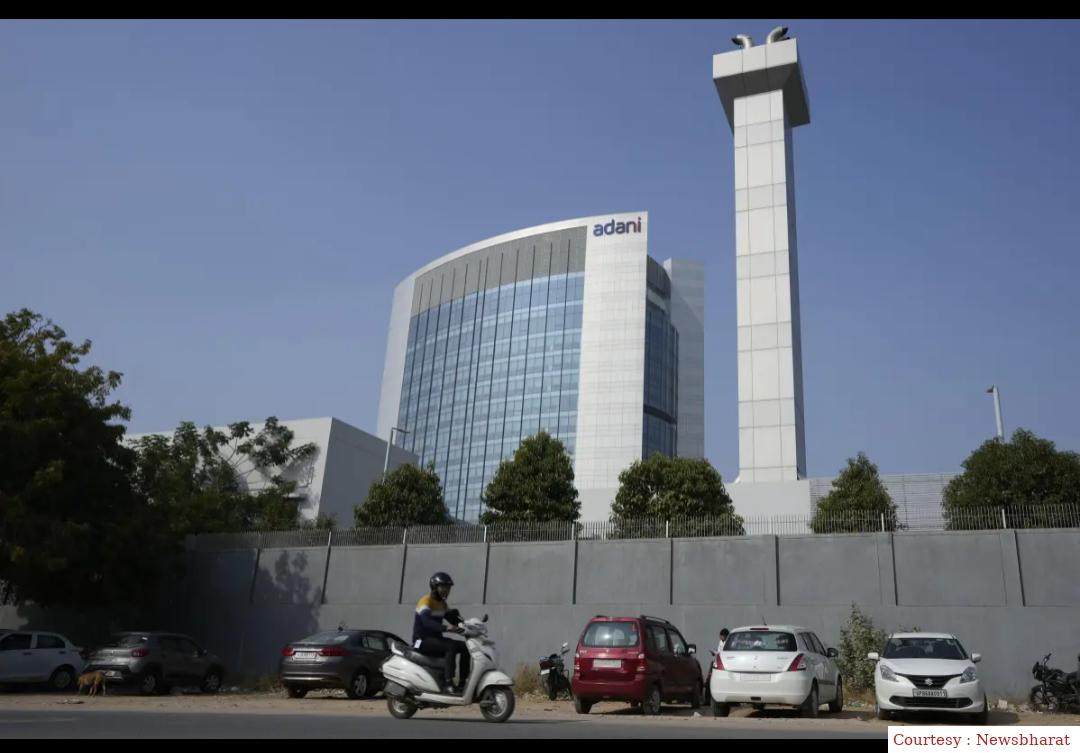 केंद्र की समिति का हिस्सा हैं अडानी के एडवाइजर