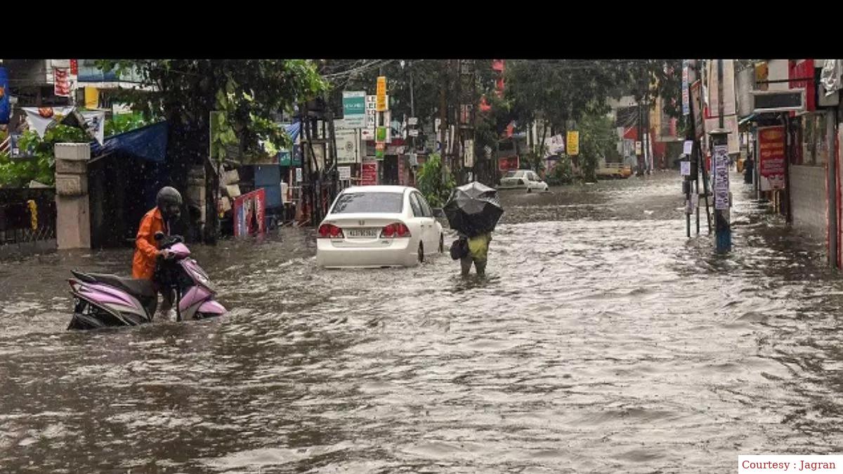 After the arrival of monsoon, heavy rains increased disasters in India