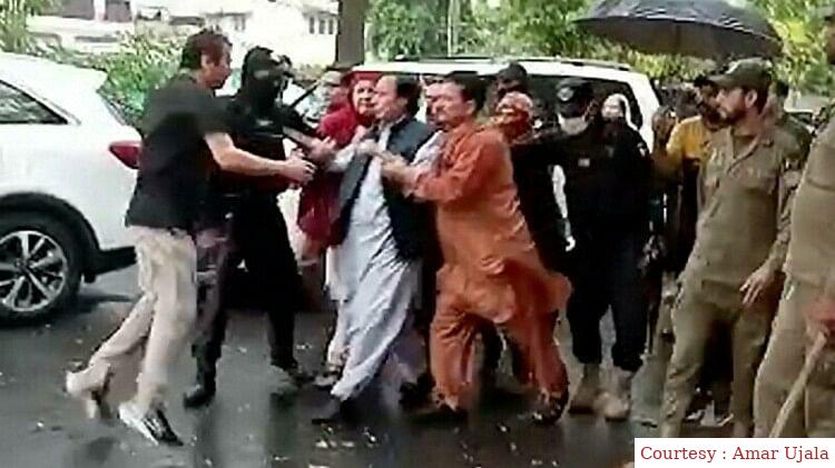 इमरान खान के करीबी नेता हुए गिरफ्तार।