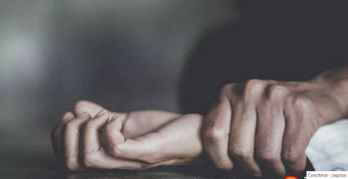 बदायूं: बाजार करने निकली नाबालिग के साथ मंगेतर ने किया बलात्कार।