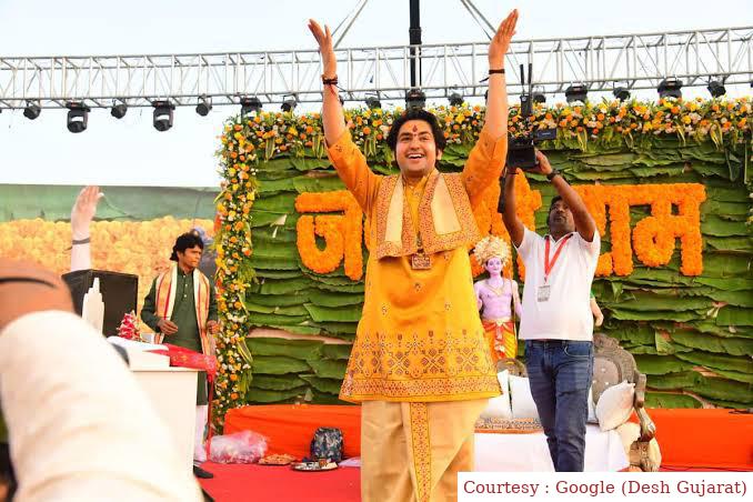 पाकिस्तान को लेकर बागेश्वर बाबा ने सूरत में दिया बड़ा बयान