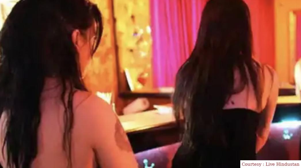 Big sex racket busted in Garam Masala lodge, 8 girls got with 6 boys