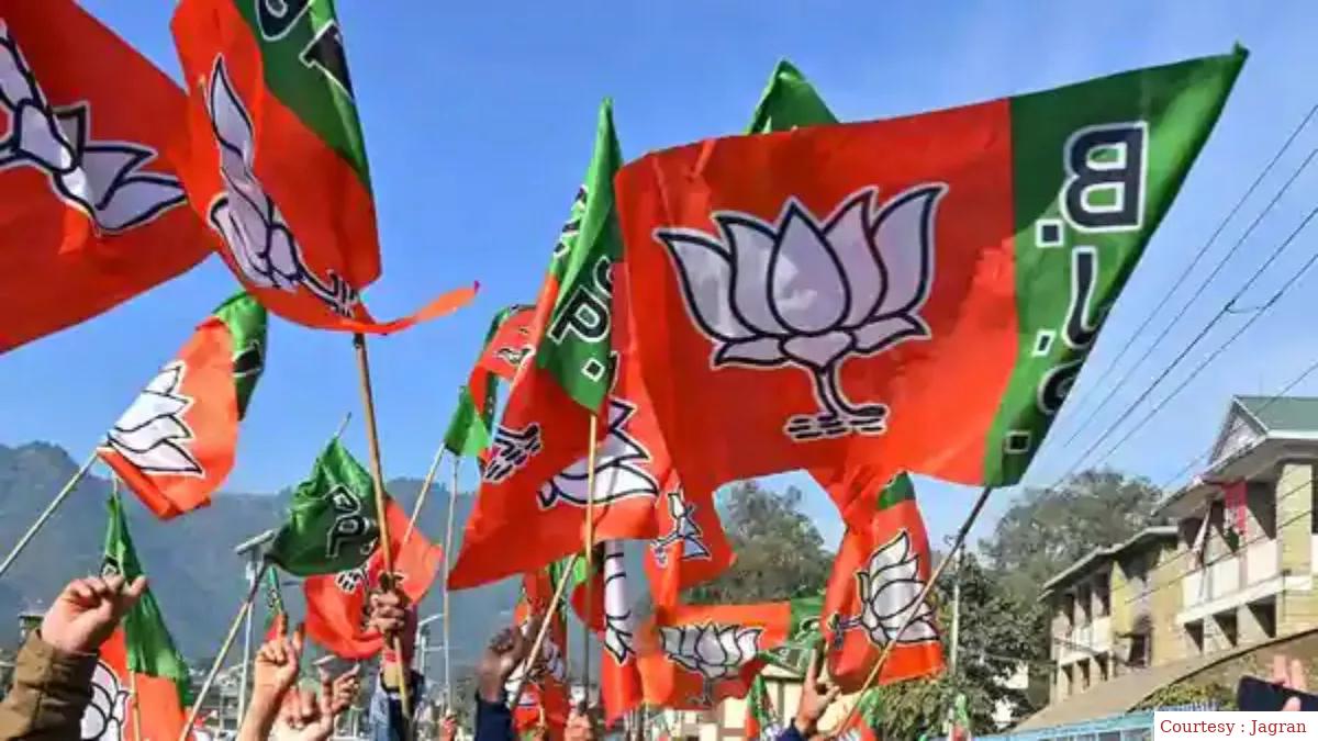 BJP hopes that Modi Magic will run in Karnataka like Gujarat