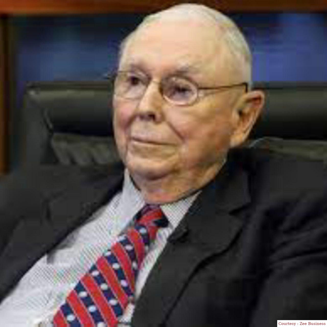 Charlie Manger, who was an assistant to Warren Buffett, died at the age of 99.