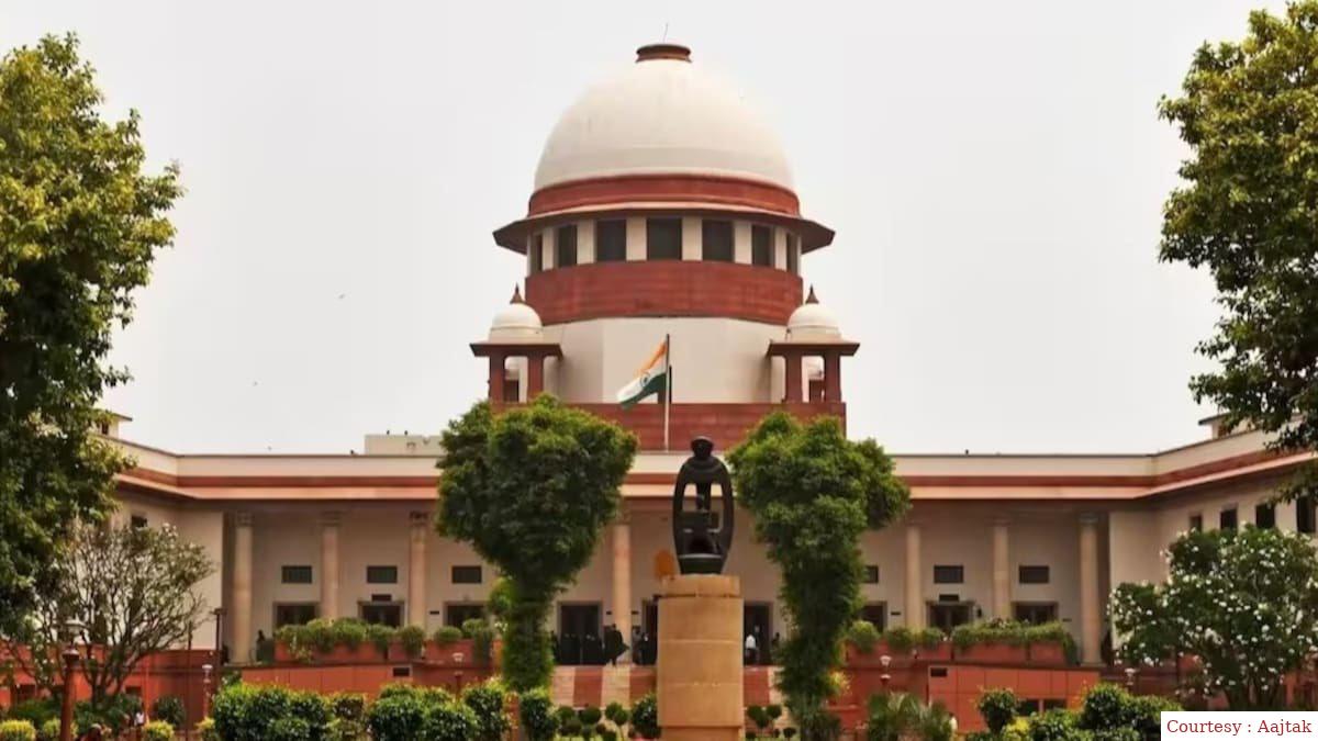 सीजेआई ने वकील को समझाया सुप्रीम कोर्ट के तौर तरीके।