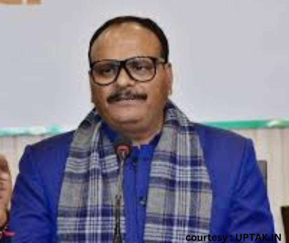 Deputy CM Brajesh Pathak reached KGMU