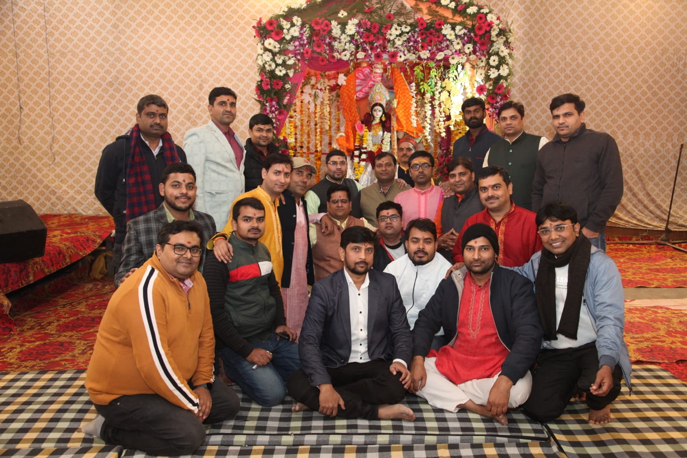 स्कूल ब्लॉक शकरपुर में सरस्वती पूजा धूम धाम से मनाई गयी।