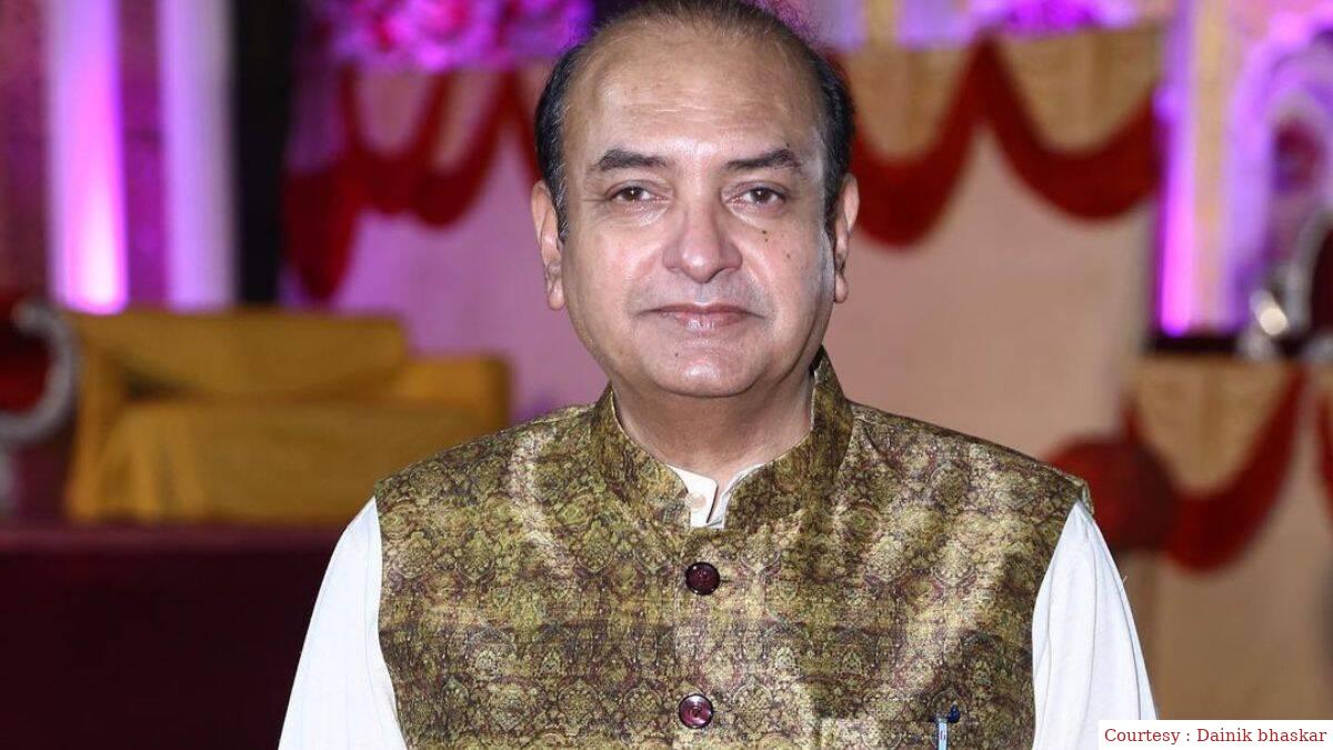 Death of actor Shahnawaz Pradhan.
