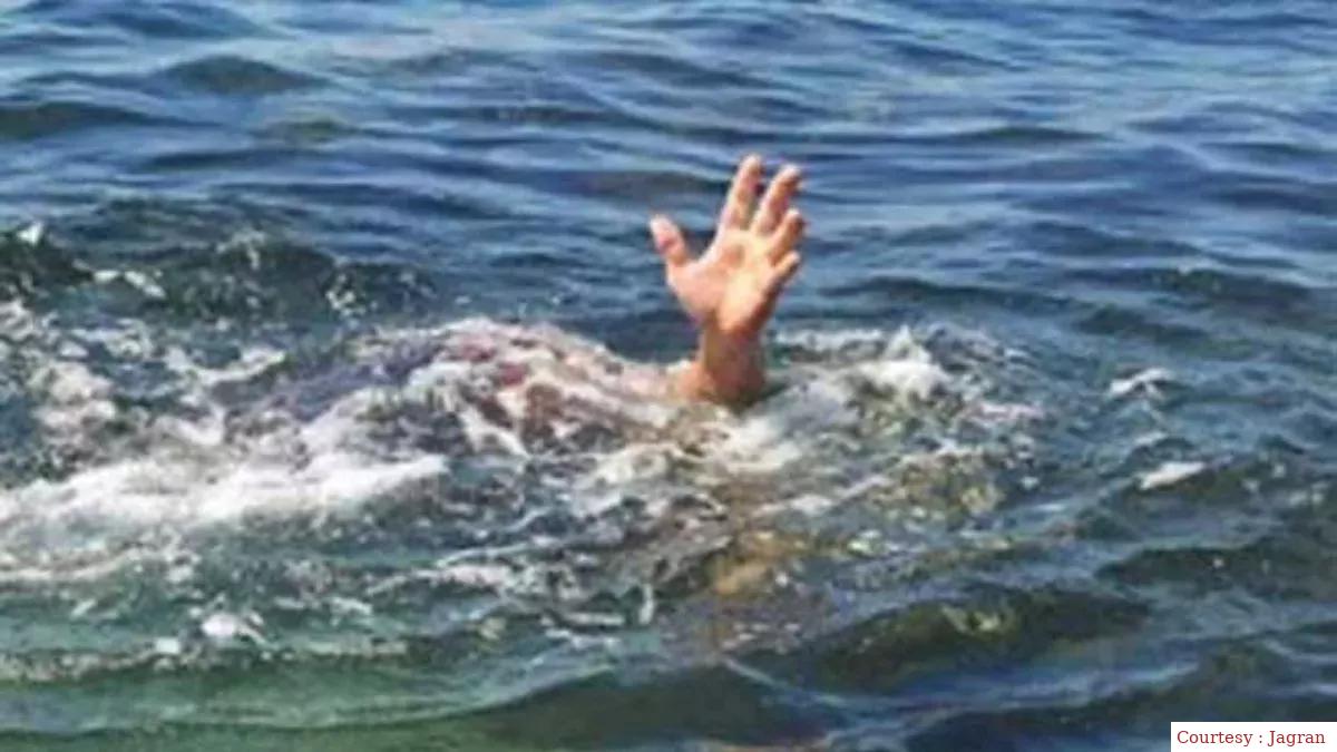 Death of youths drowned in pit during excavation, accident in Darbhanga