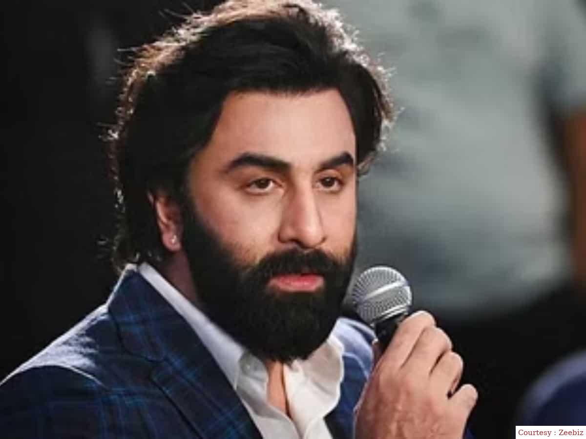 ED summons to actor Ranbir Kapoor