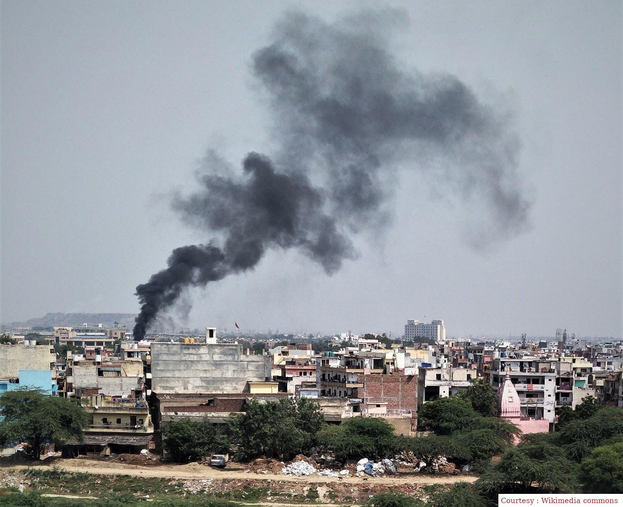 Explosion occurred in the cracker factory.