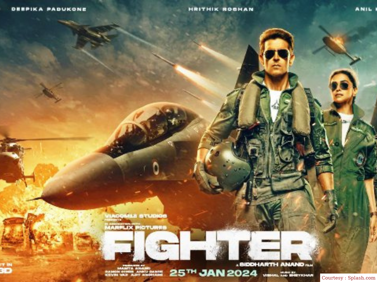 Fighter at the end of Sunday was collected ₹ 123.60 crore.