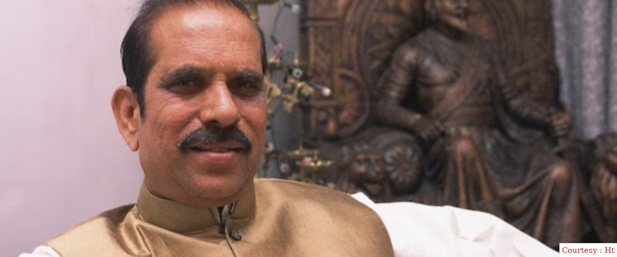 Former Maharashtra Chief Minister Manohar Joshi Passes Away at 86