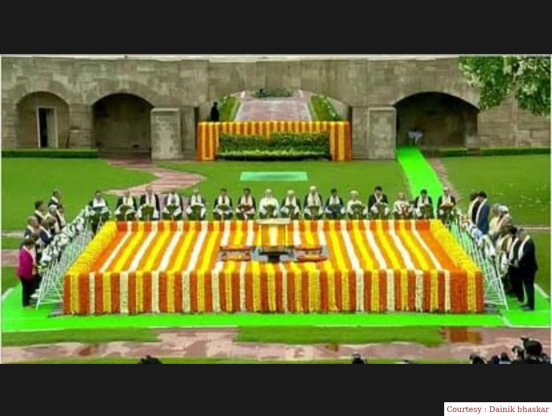 G-20 के लीडर्स ने राजघाट पहुंच कर बापू को दी श्रद्धांजलि