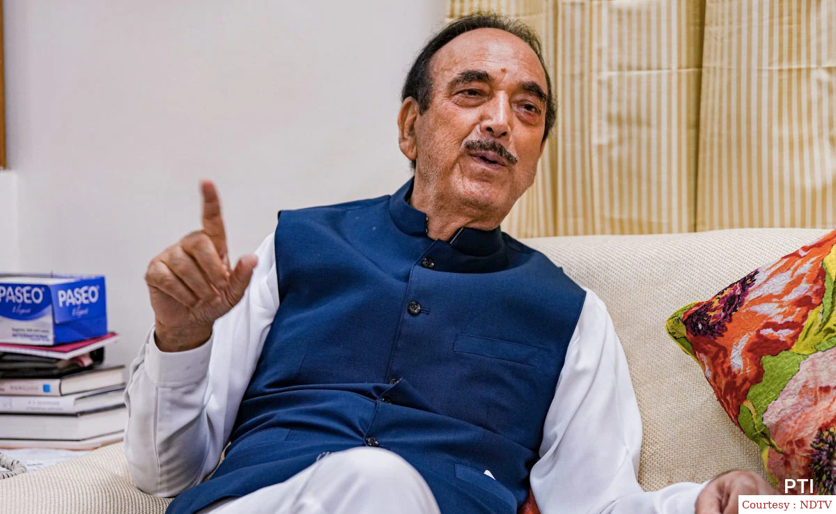 Ghulam Nabi Azad asks critics to learn the basics of politics first
