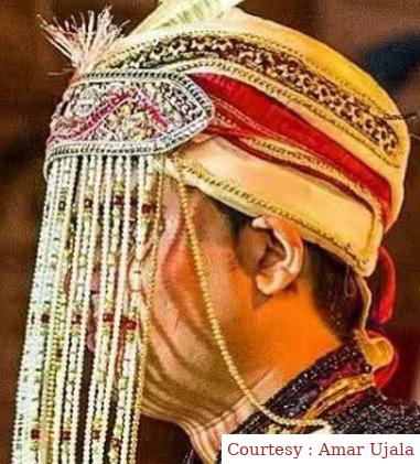 Husband Gaya near the eunuchs, wife pleaded in front of the police.