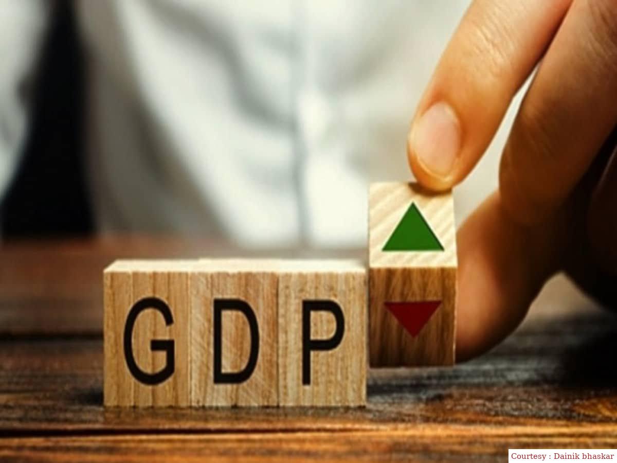 IMF ने भारत के GDP ग्रोथ रेट का अनुमान बढ़ाया