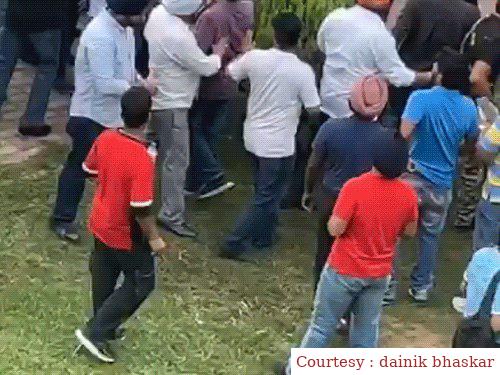 In the presence of police at Punjab University Chandigarh, a big ruckus among AAP-Akali student leaders.