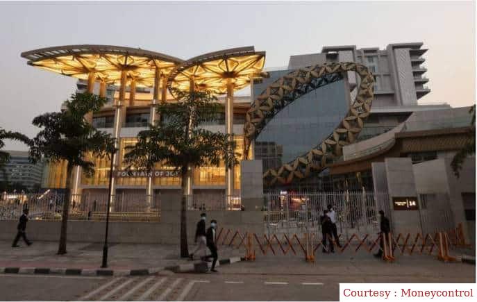 1 नवंबर से खुलेगा भारत का सबसे महंगा मॉल जियो वर्ल्ड प्लाज़ा