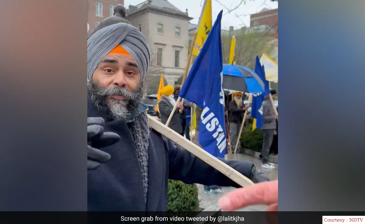 Indian journalist attacked in US outside Indian embassy