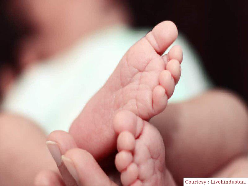 Instead of cradle, mother put the newborn to the oven, the death of a newborn due to burning.