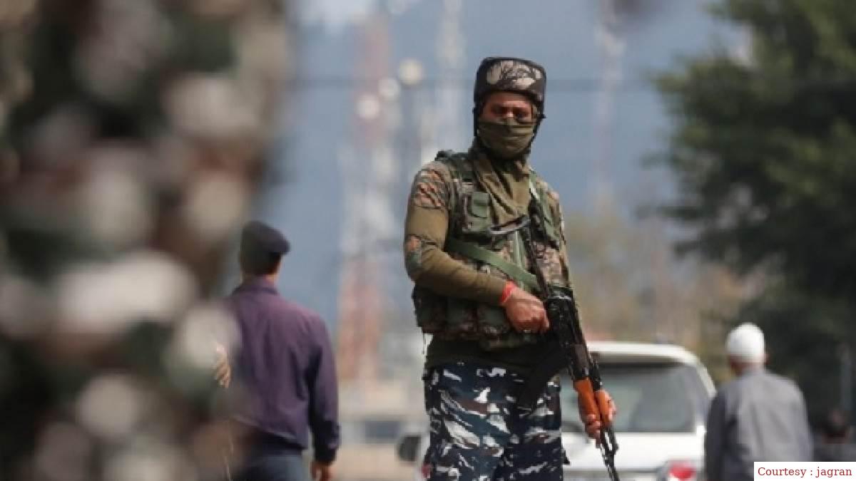 जम्मू : आतंकवादीयों की घुसपैठ की कोशिश नाकाम, सुरक्षा बलों की बड़ी सफलता।