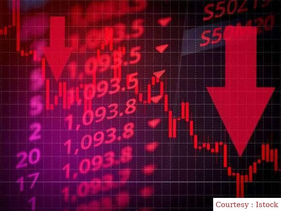 Karnataka Bank shares boom, ICICI director advised shopping