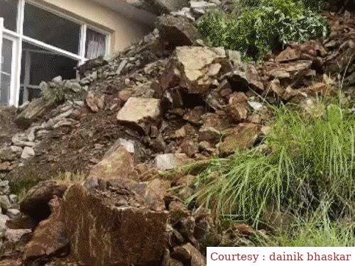 Landslide, rooms and vehicles were damaged at Kisan Bhawan in Shimla.
