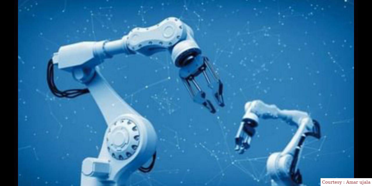 Lifegard robot came on the beach of Goa.