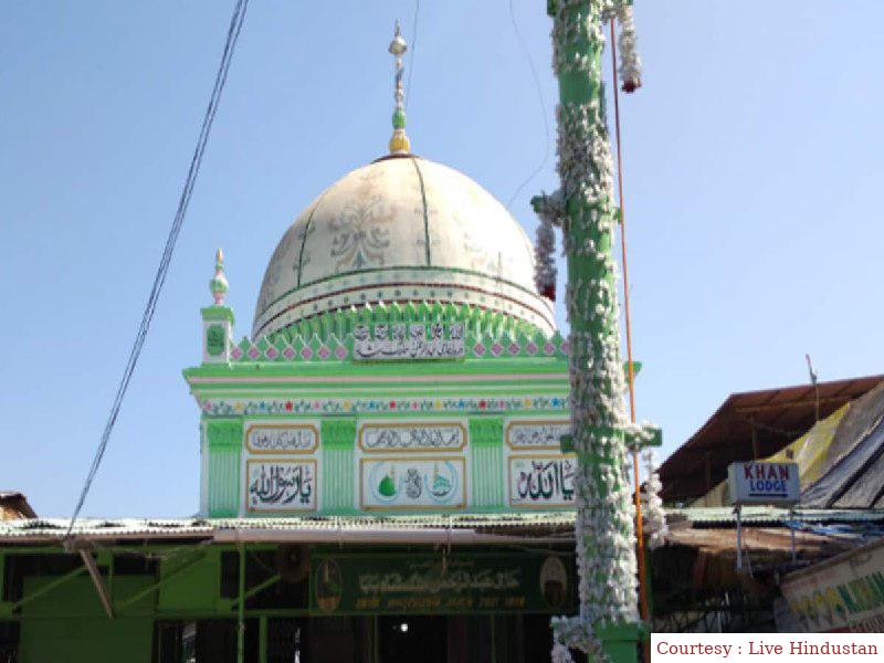 Maharashtra: It was claimed to have a temple at another dargah.