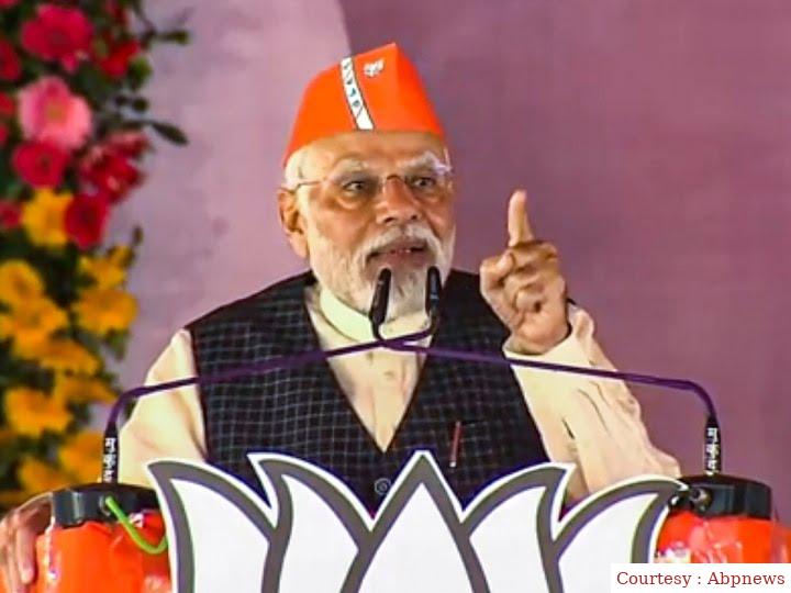 Modi did road show in Indore