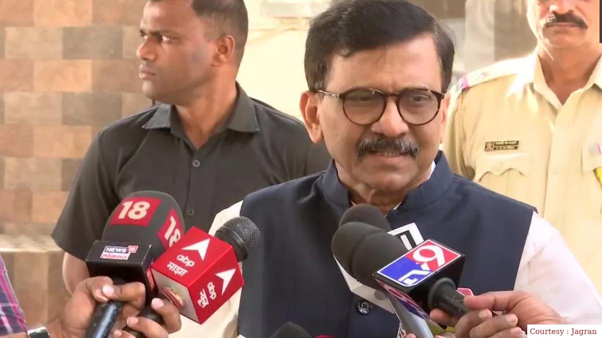 एनसीपी ने अजित पवार और 8 विधायकों को अयोग्य घोषित किया।