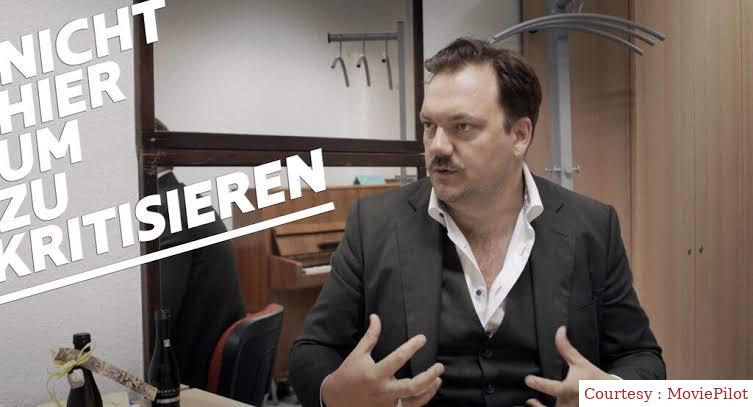 Nicht hier um zu kritisieren