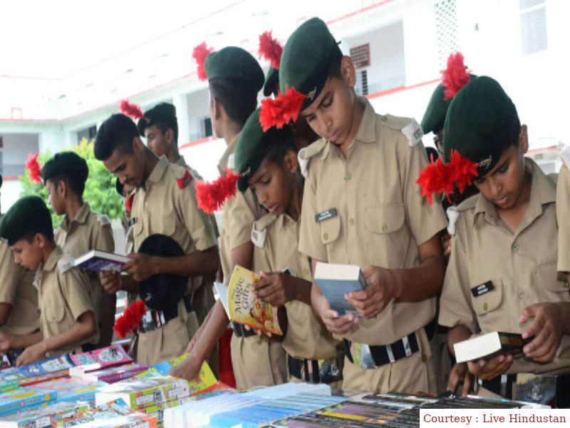 सैनिक स्कूल प्रवेश परीक्षा के लिए नोटिफिकेशन जारी, जानिए एडमिशन और एग्जाम प्रक्रिया के बारे में।