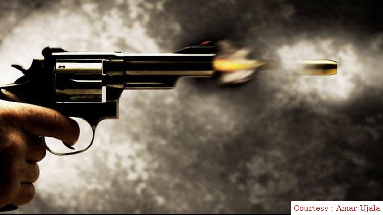 पाकिस्तान : ईशनिंदा के आरोप में अज्ञात हमलावर ने पादरी को मारी गोली।