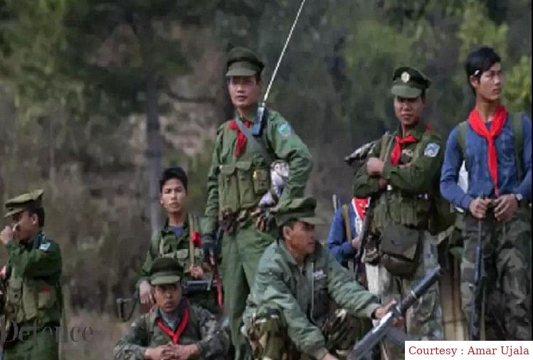 सेना के हमले में सैकड़ों लोगों की मौत।